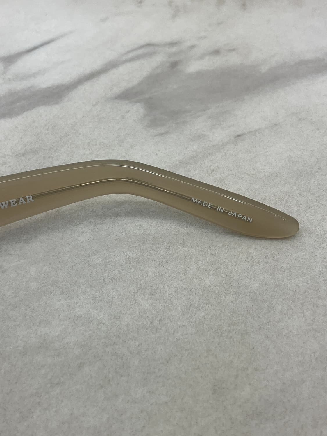 보이런던 Boy London 반투명 블루틴트 오벌 선글라스  상품이미지6