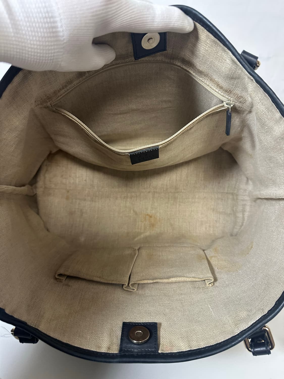 구찌 마이크로시마 토트백 블랙 (OS) 상품이미지5