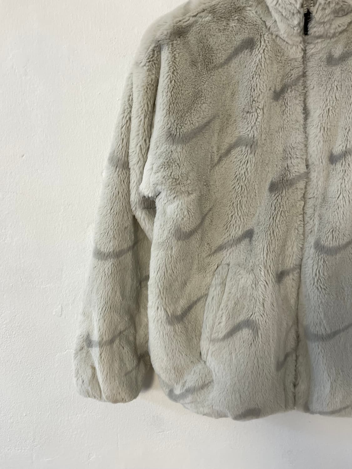 나이키 nsw 포우 퍼 자켓  상품이미지3