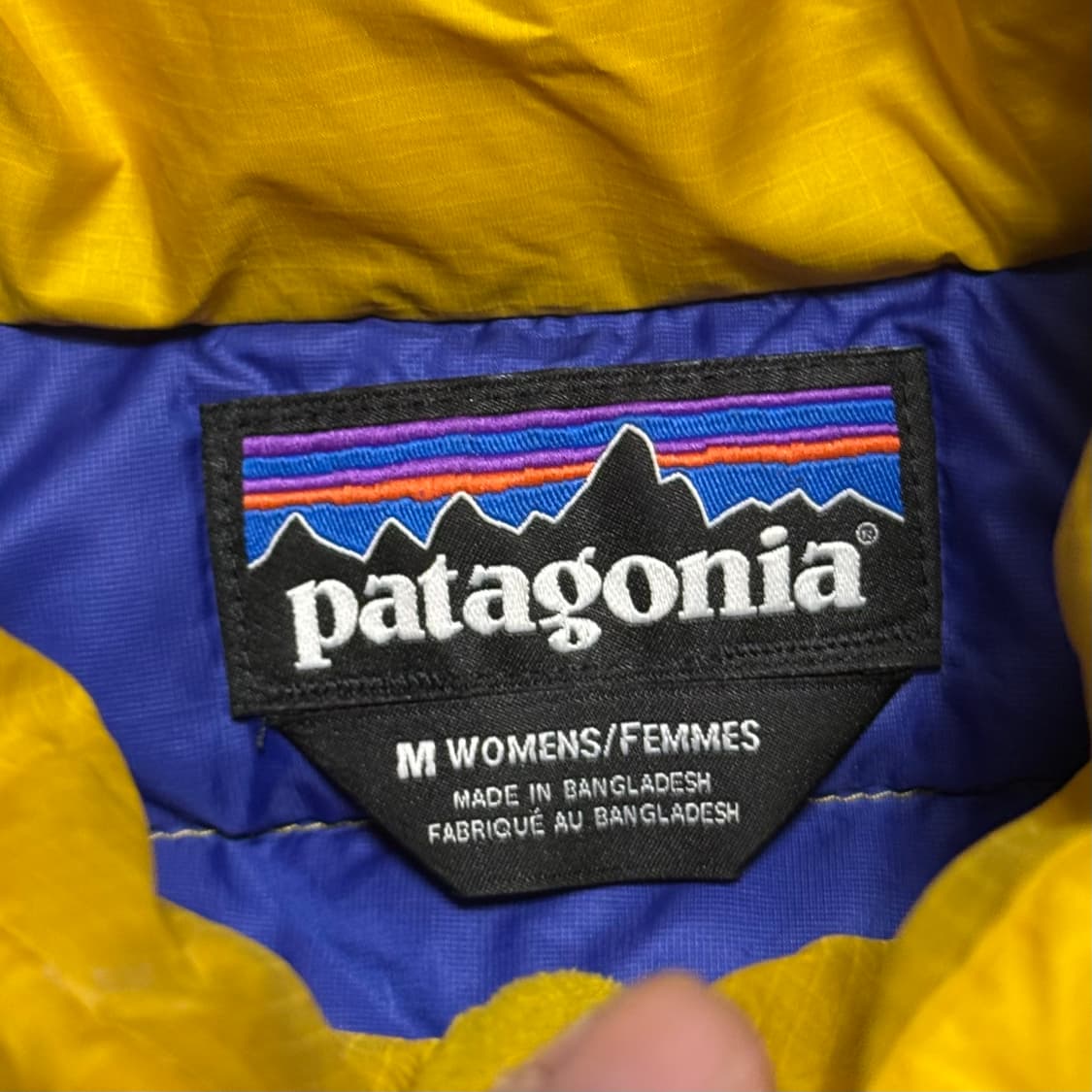 Patagonia 여성용 옐로우 경량 패딩 상품이미지3