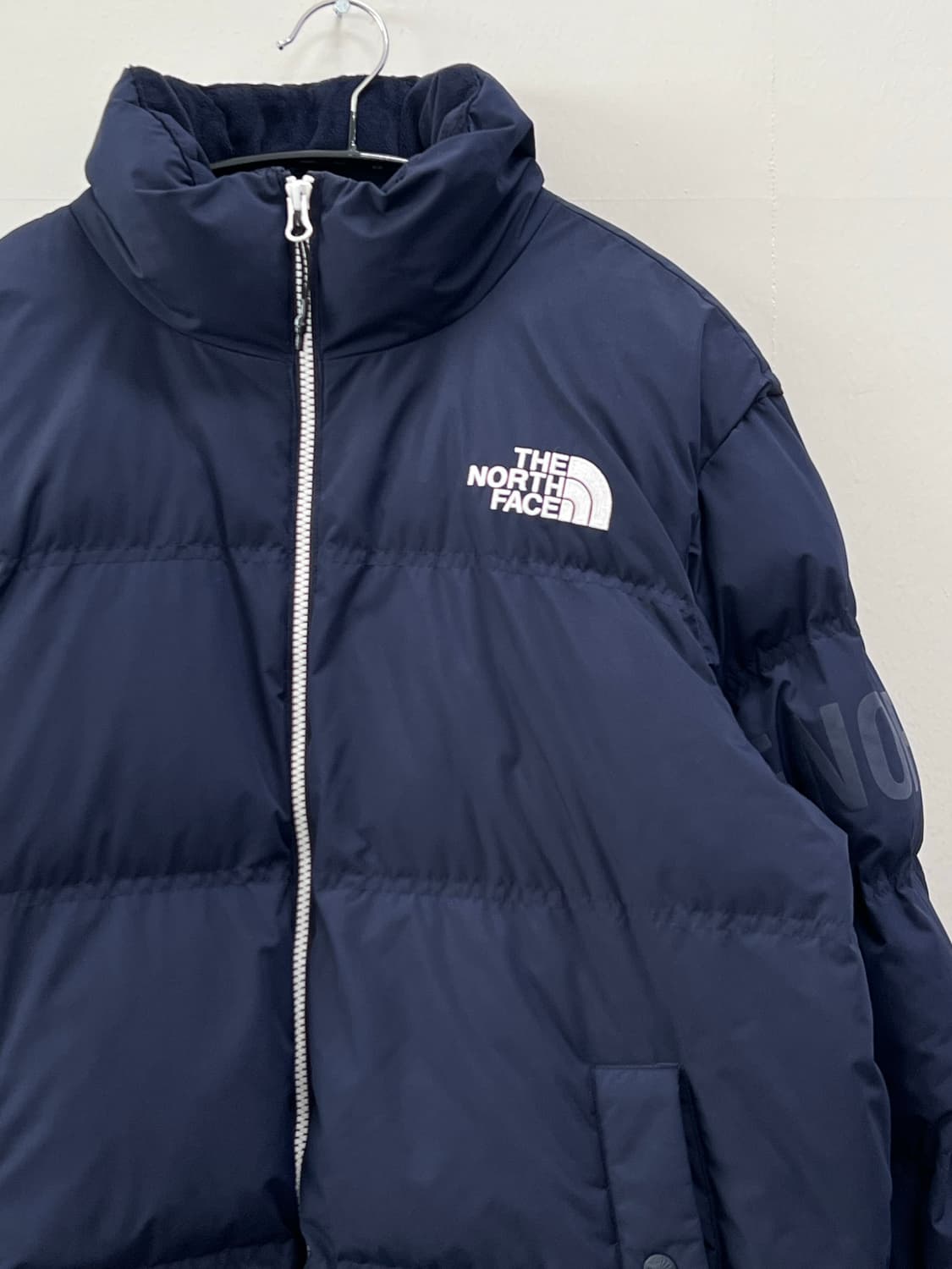 노스페이스 화이트라벨 알칸 티볼 패딩자켓 네이비 상품이미지3