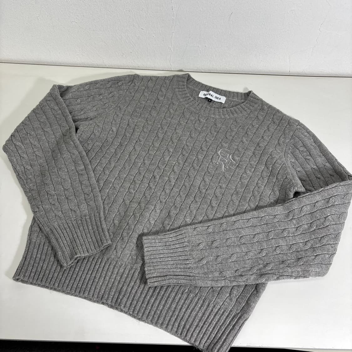 우먼S-M 제너럴아이디어 그레이 꽈배기니트 상품이미지1