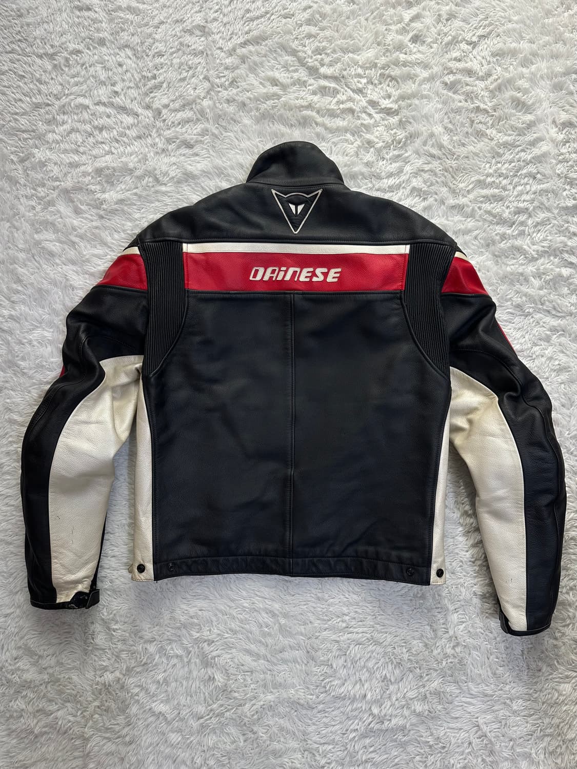 다이네즈 가죽 자켓 50사이즈  상품이미지6
