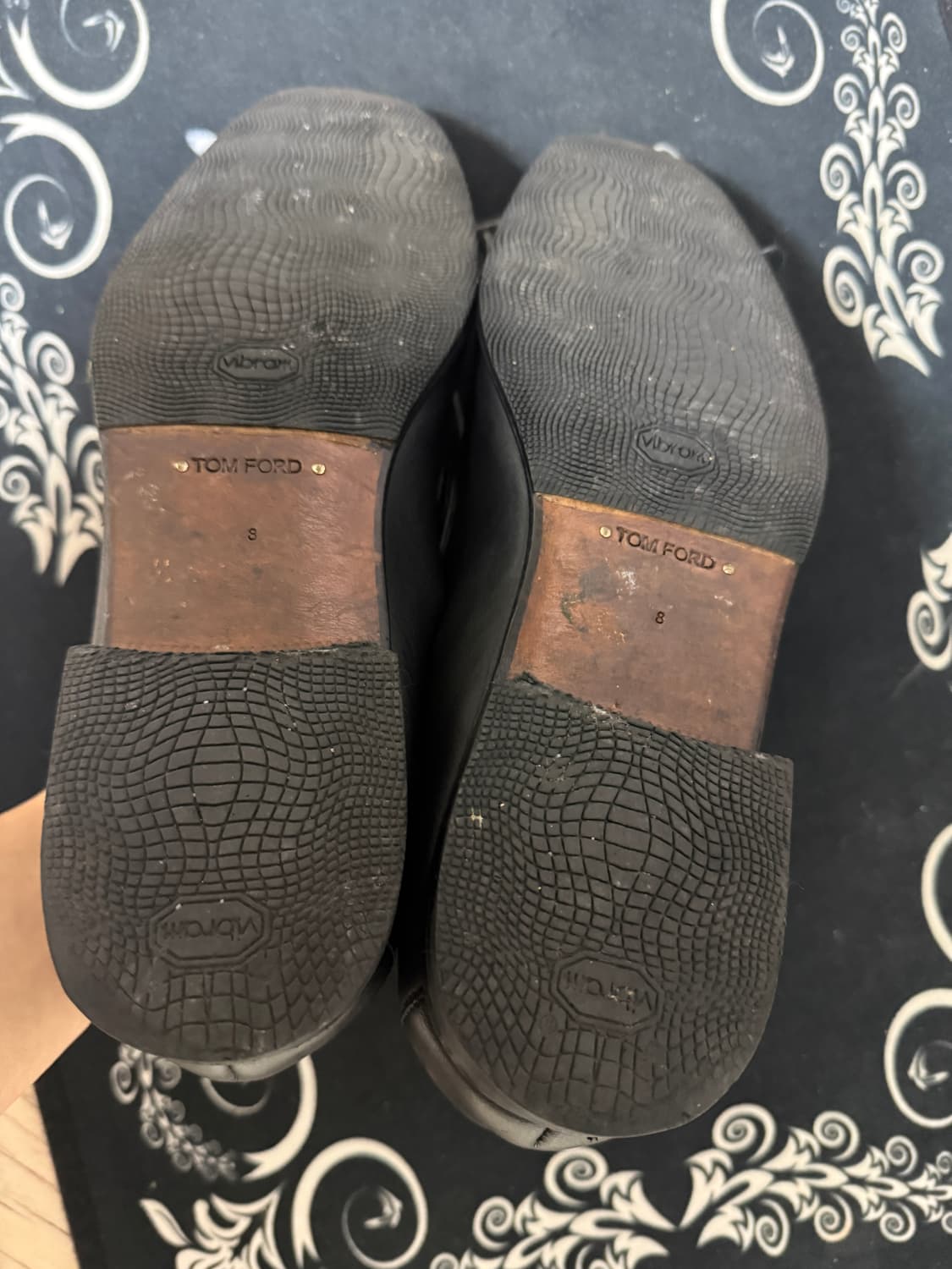 톰포드 테슬로퍼 상품이미지2