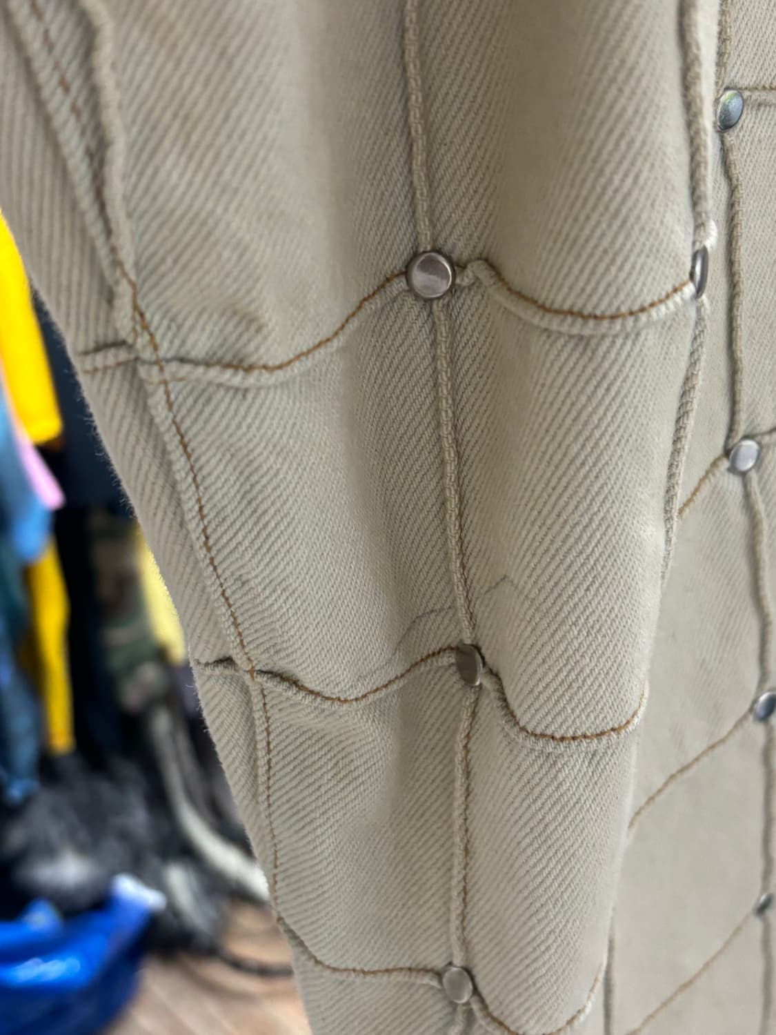 슈프림 스터디드 심 루즈 핏 진 30 상품이미지8