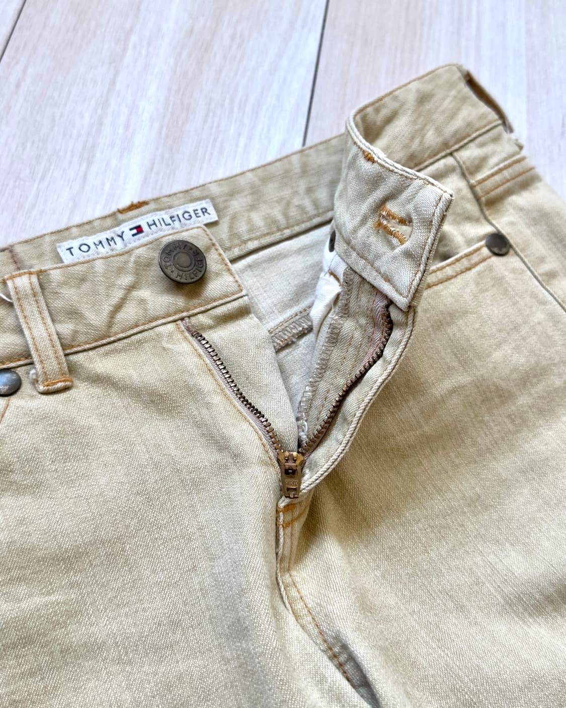 [TOMMY HILFIGER] beige cotton pants 상품이미지4