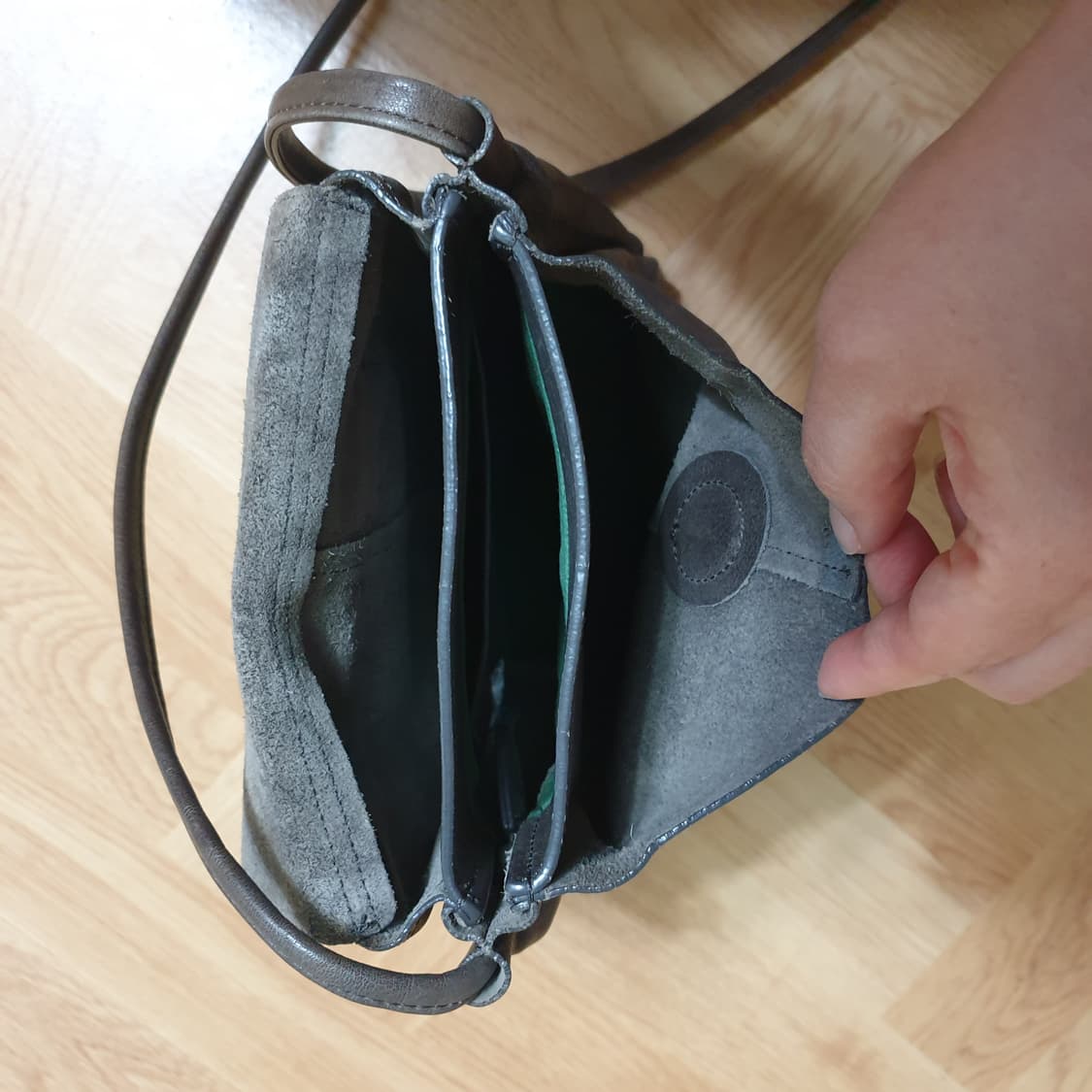 LITTLE FARMERS 리틀파머스 어린농부 슬라우치 미니 크로스백 상품이미지8