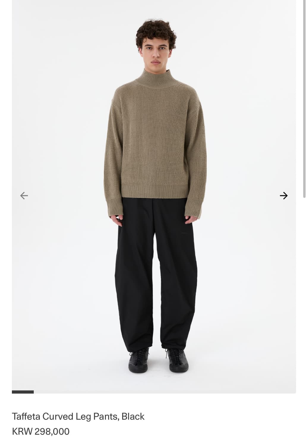 [M]아모멘토 타프타 커브드 레그 팬츠 블랙 상품이미지1