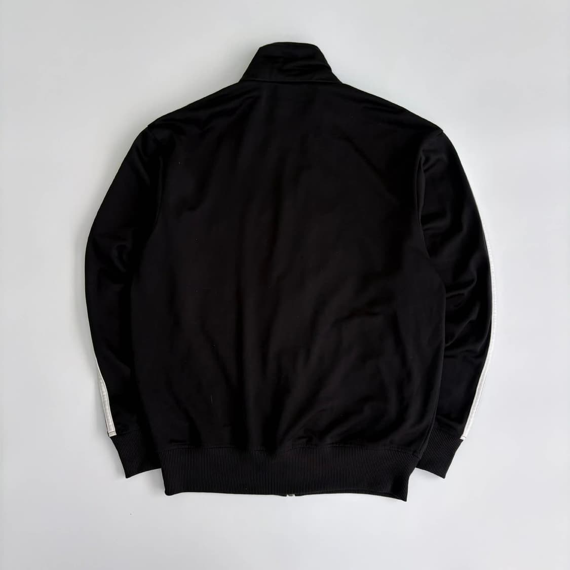 아디다스 구파이어버드 블랙 투바투연준 트랙탑 희귀져지(95) 상품이미지4