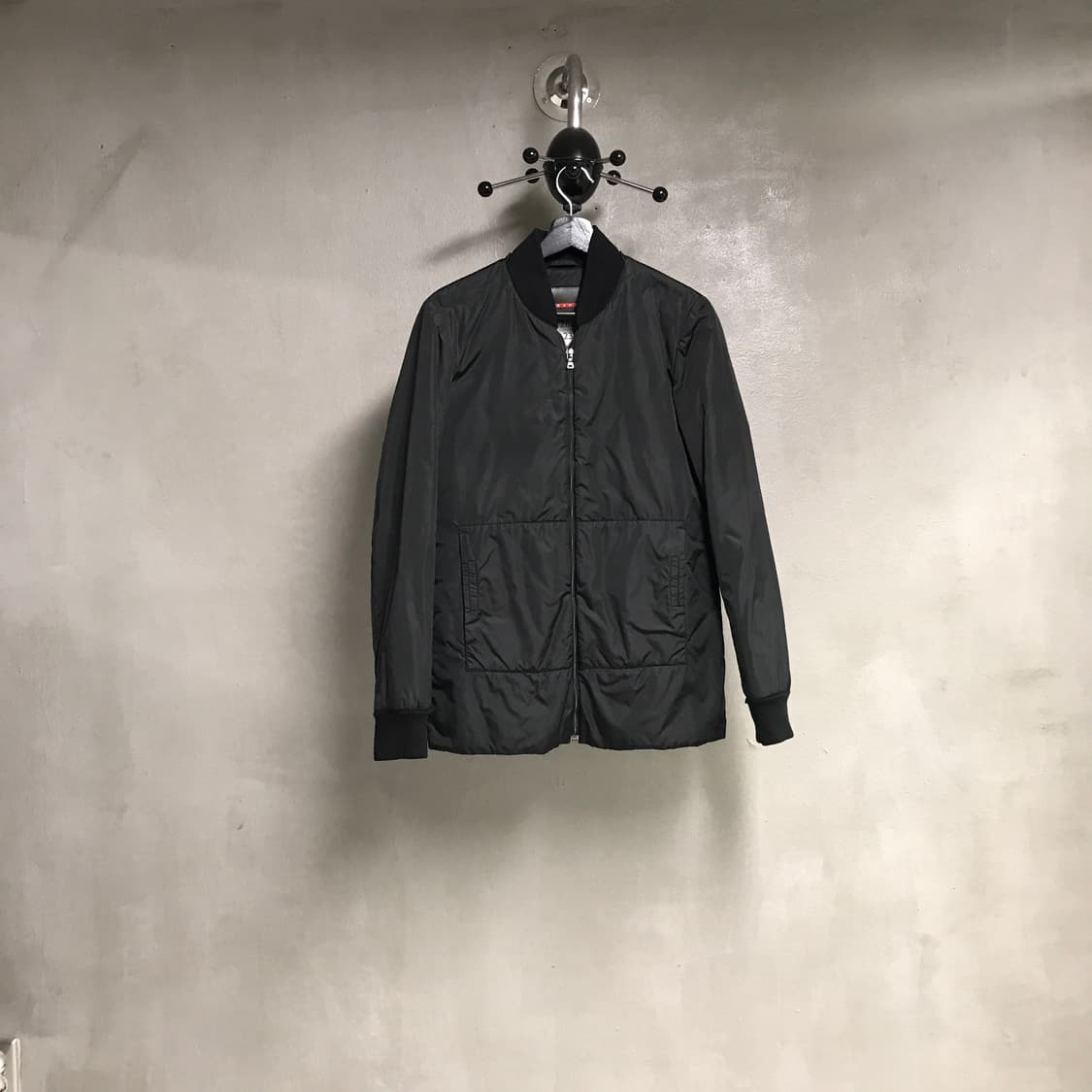 프라다 스포츠 블랙 봄버 자켓 42 상품이미지1