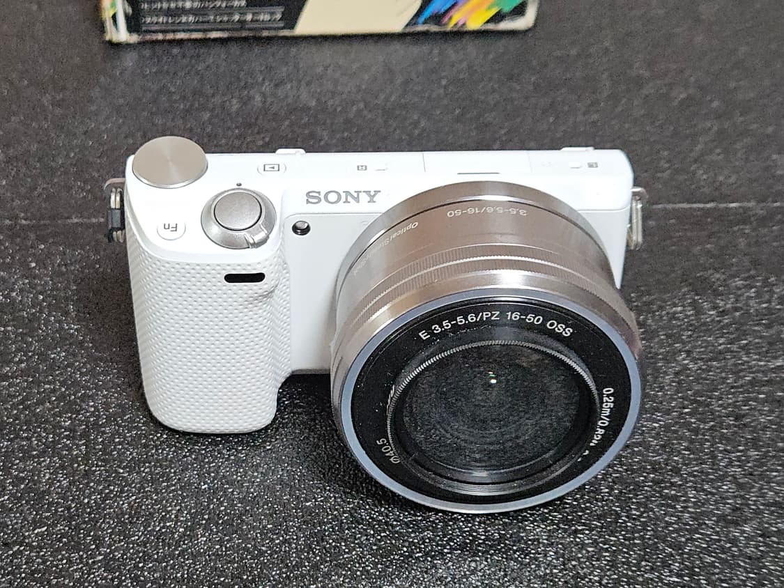  소니 NEX-5R 미러리스 카메라 상품이미지1