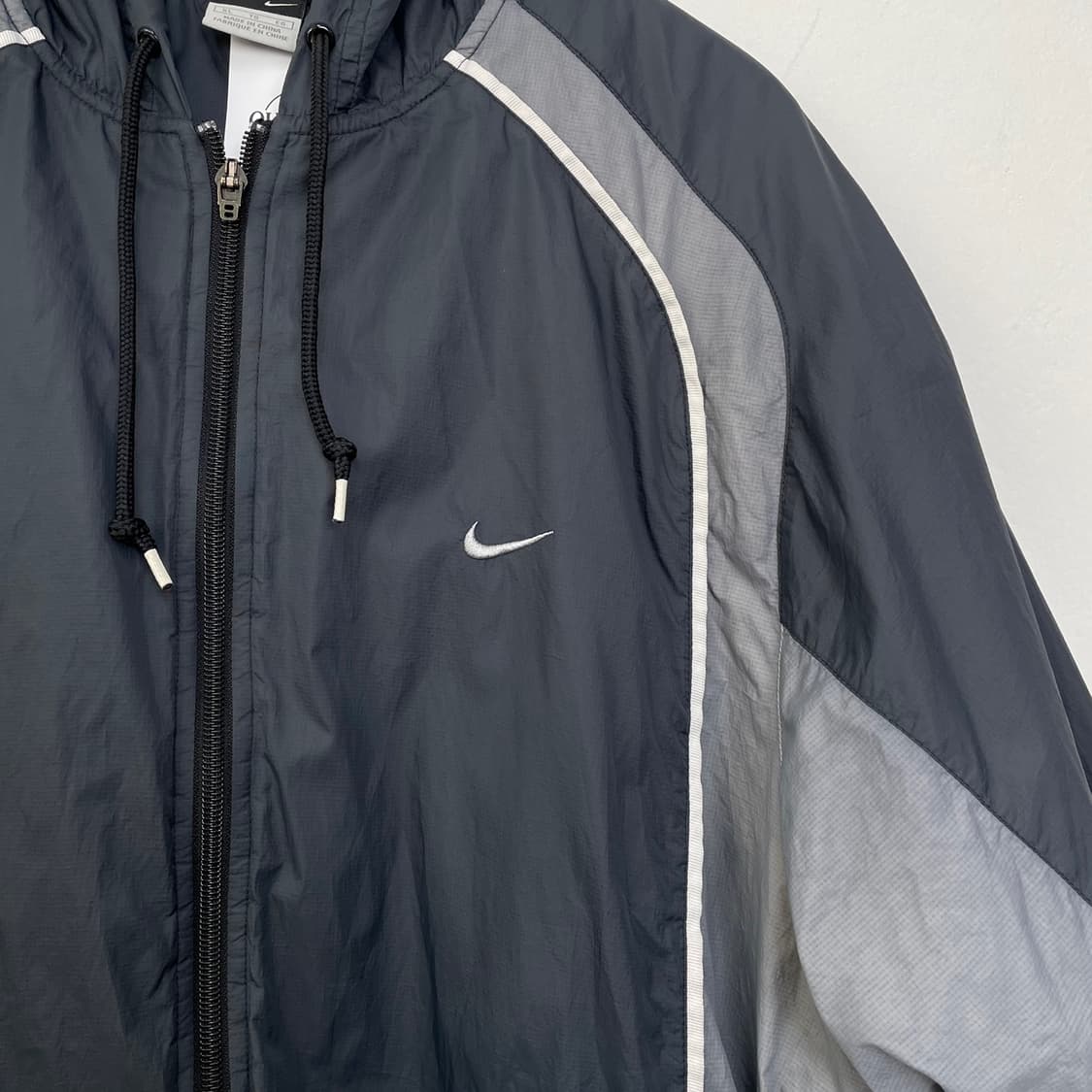 나이키 Nike 차콜그레이 배틀그라운드 후드 바람막이 집업 XL 상품이미지3