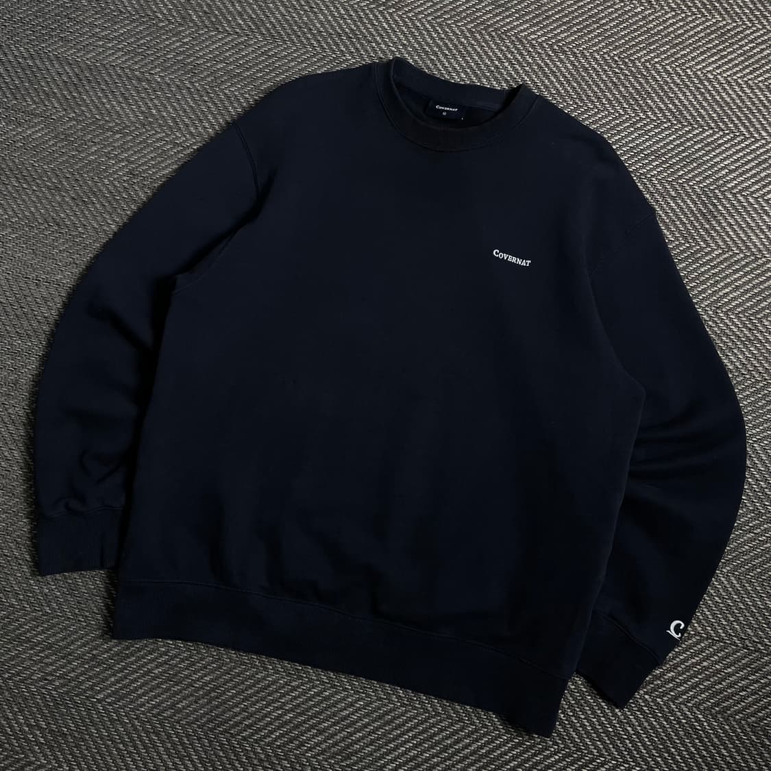 커버낫 스몰 자수로고 박시핏 스웻 맨투맨 네이비y 4766 상품이미지1