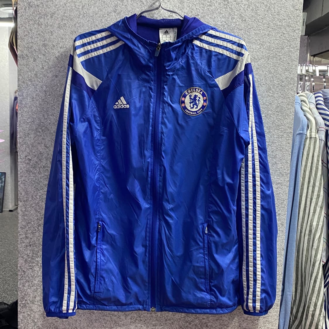 아디다스 이큅먼트 첼시 트랙탑 바람막이 B4463 상품이미지2