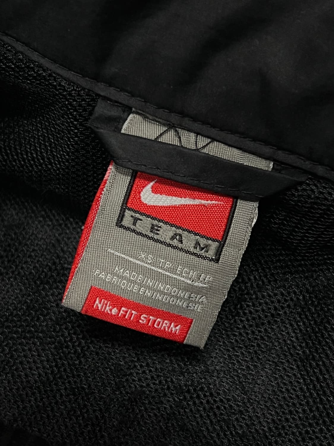 (M) 나이키 00s 올드스쿨 스톰핏 바람막이 블랙 상품이미지3