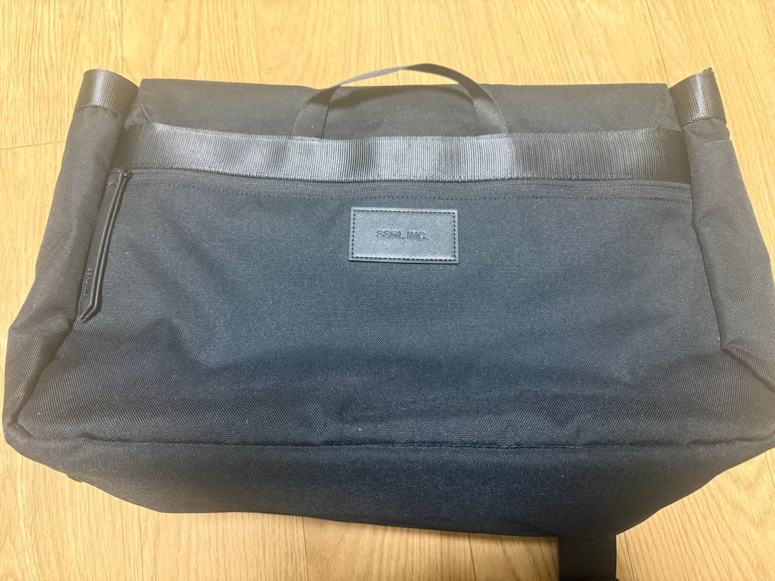 Dual Pocket Messenger Bag / Black 상품이미지2