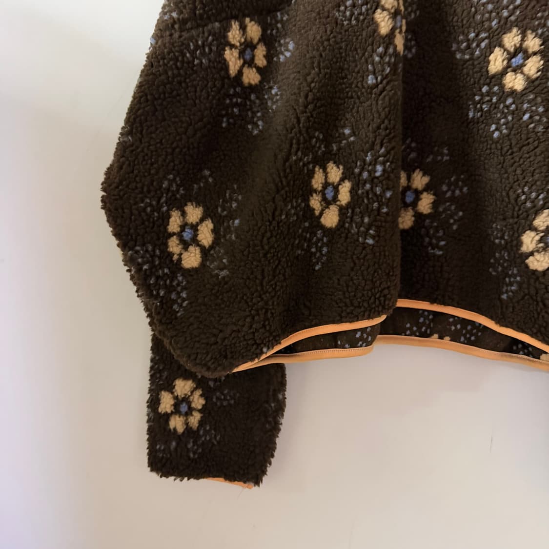 새상품 여자 플리스 플라워 반집업 상품이미지2