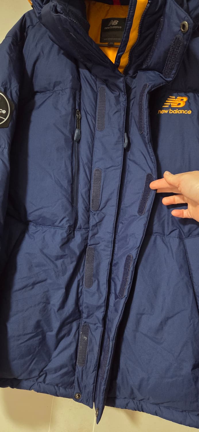 뉴발란스 구스다운 패딩 XL 105사이즈
택포 상품이미지4