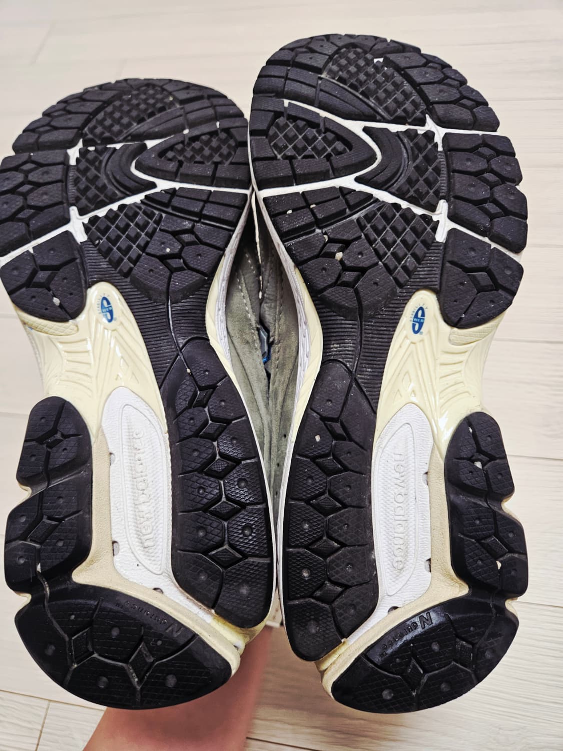 [265] 뉴발란스 2002R 쿨 그레이 상품이미지9