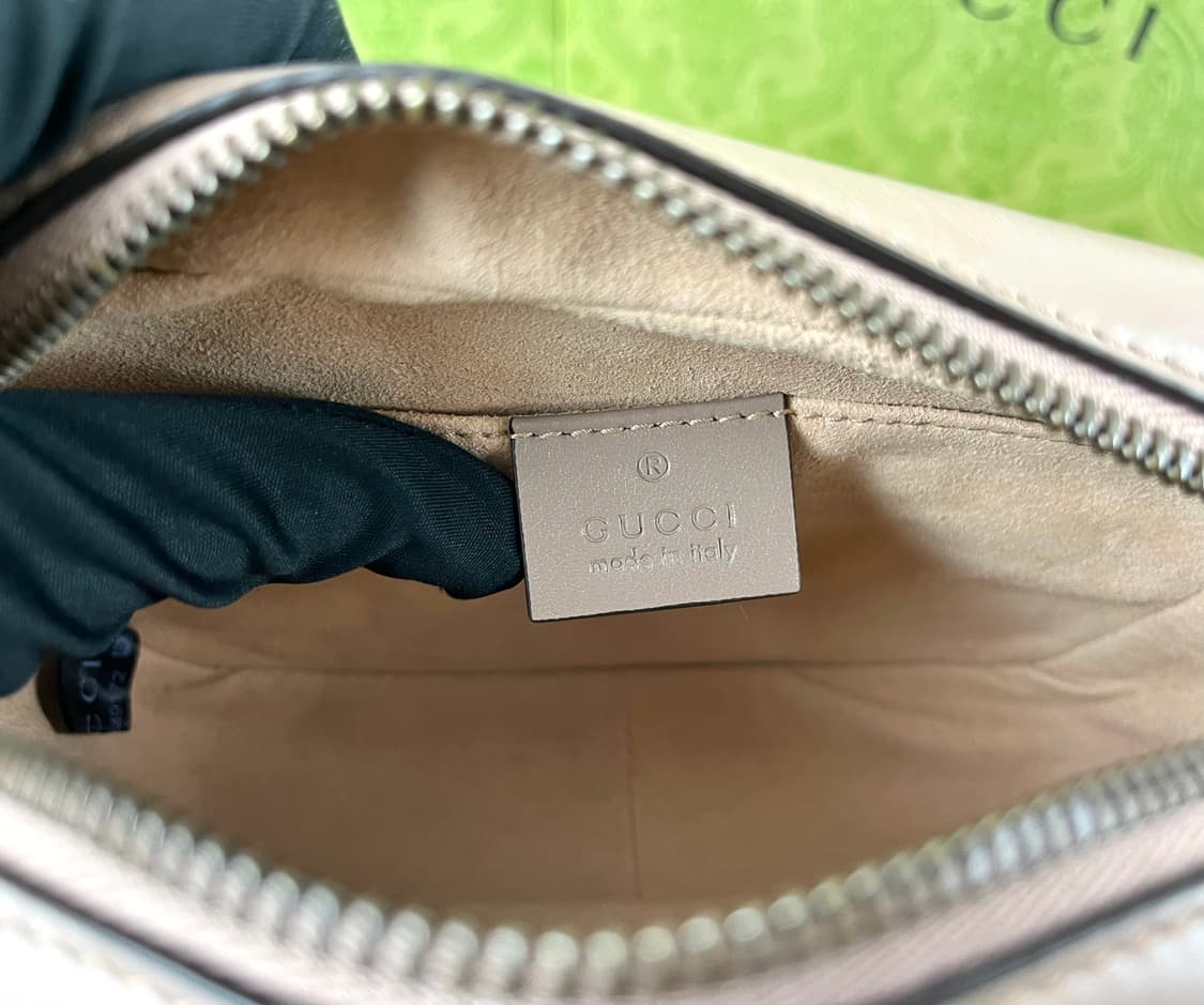 구찌 마몬트 마틀라세 미니백 상품이미지10