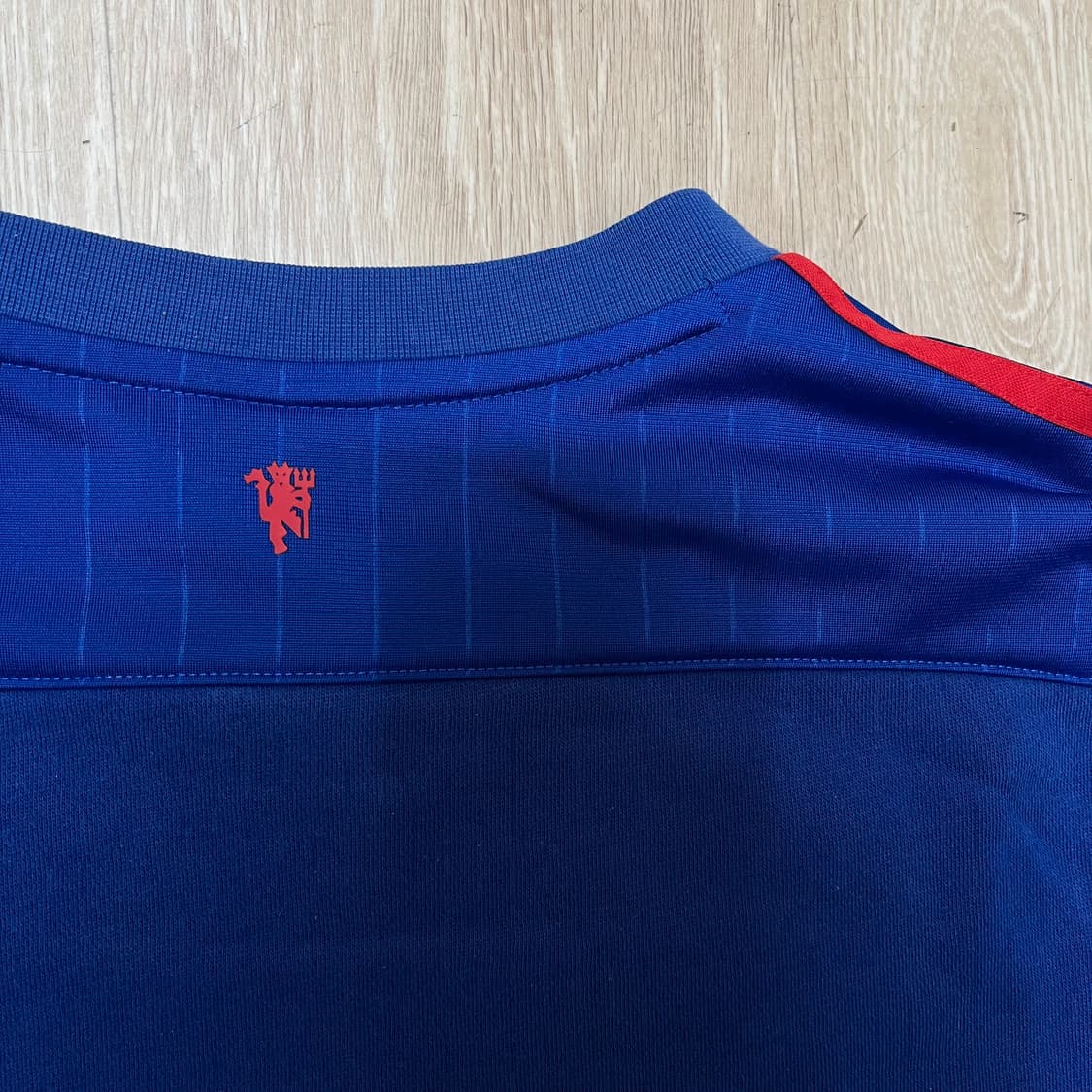 아디다스 맨유 15-16 로고 져지 스웨트 탑 XL(105) 상품이미지6