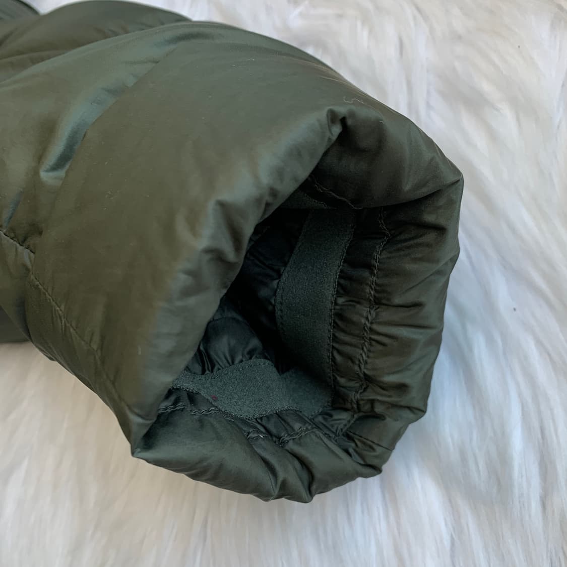 유니클로 울트라 라이트다운 볼륨 패딩 1775 상품이미지6