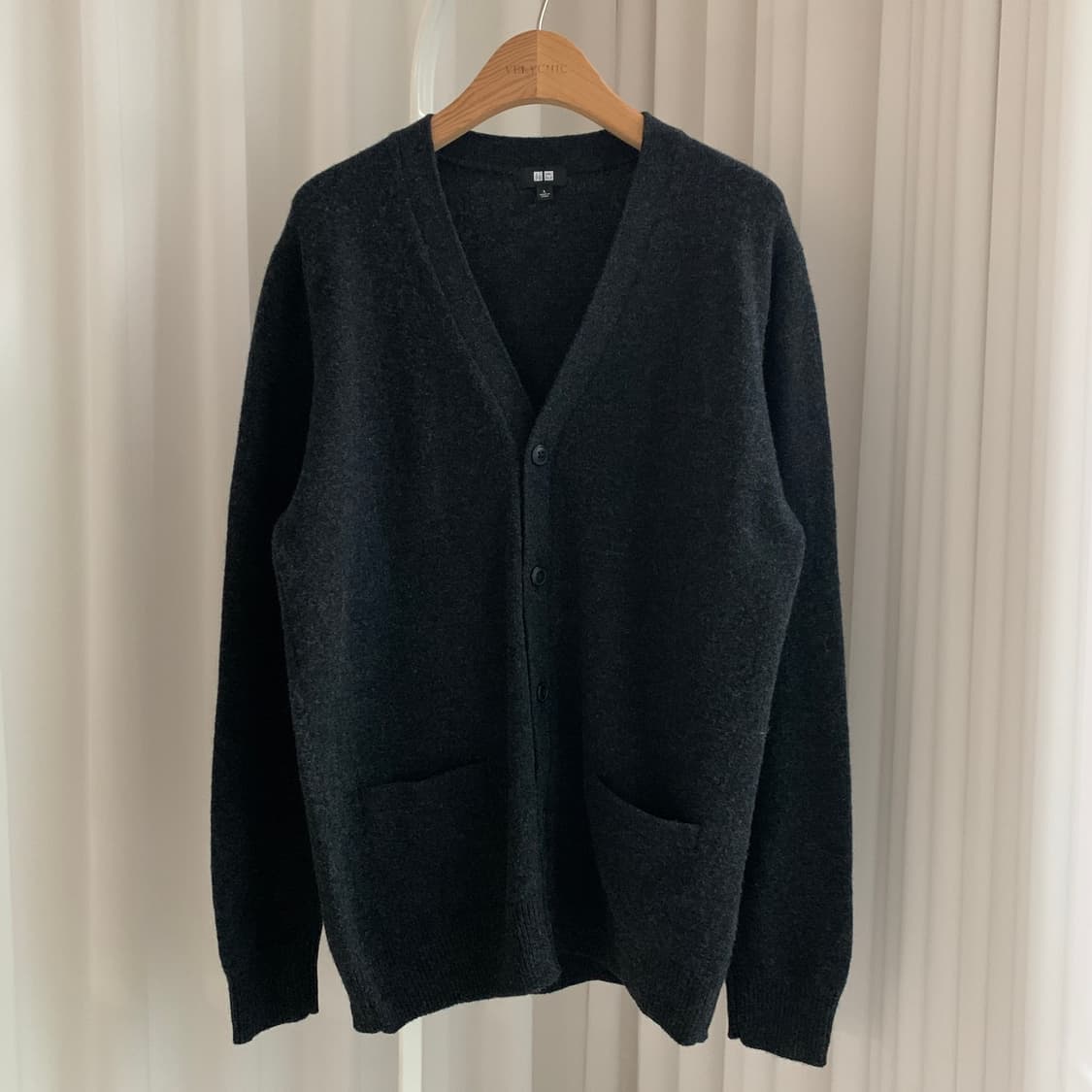 유니클로 울혼방 부드러운 브이넥 가디건 상품이미지2