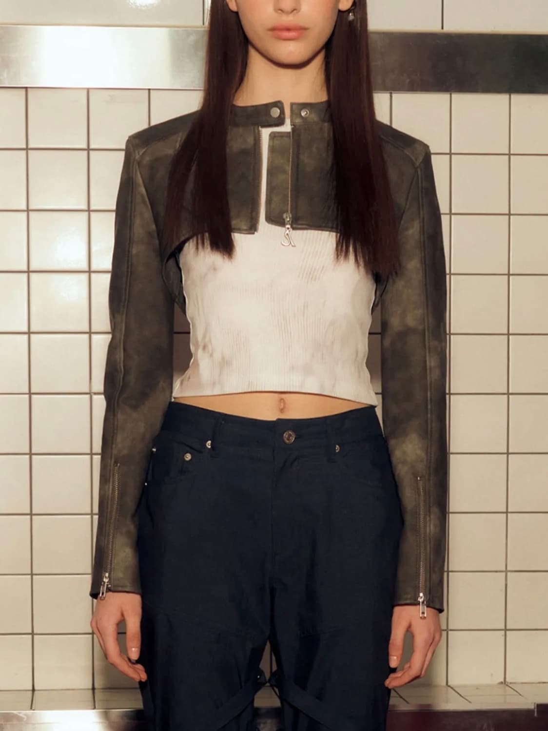 애프터아워즈 CROPPED LEATHER BIKER JACKET 상품이미지3