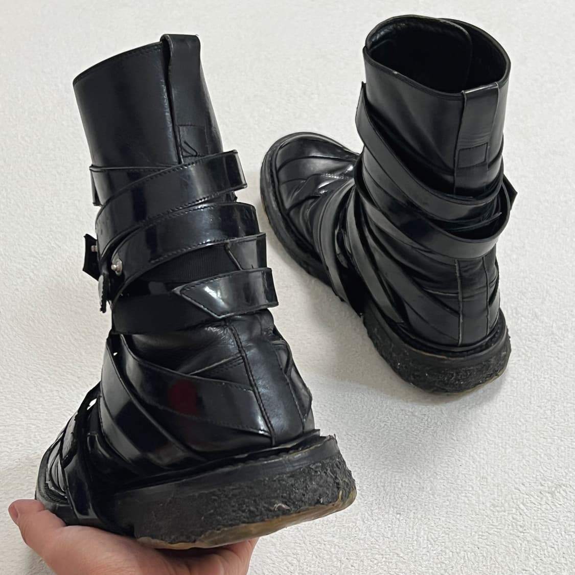 디올옴므 08AW "Lumiere Du Nord" 페이던트 스트랩 부츠 상품이미지5