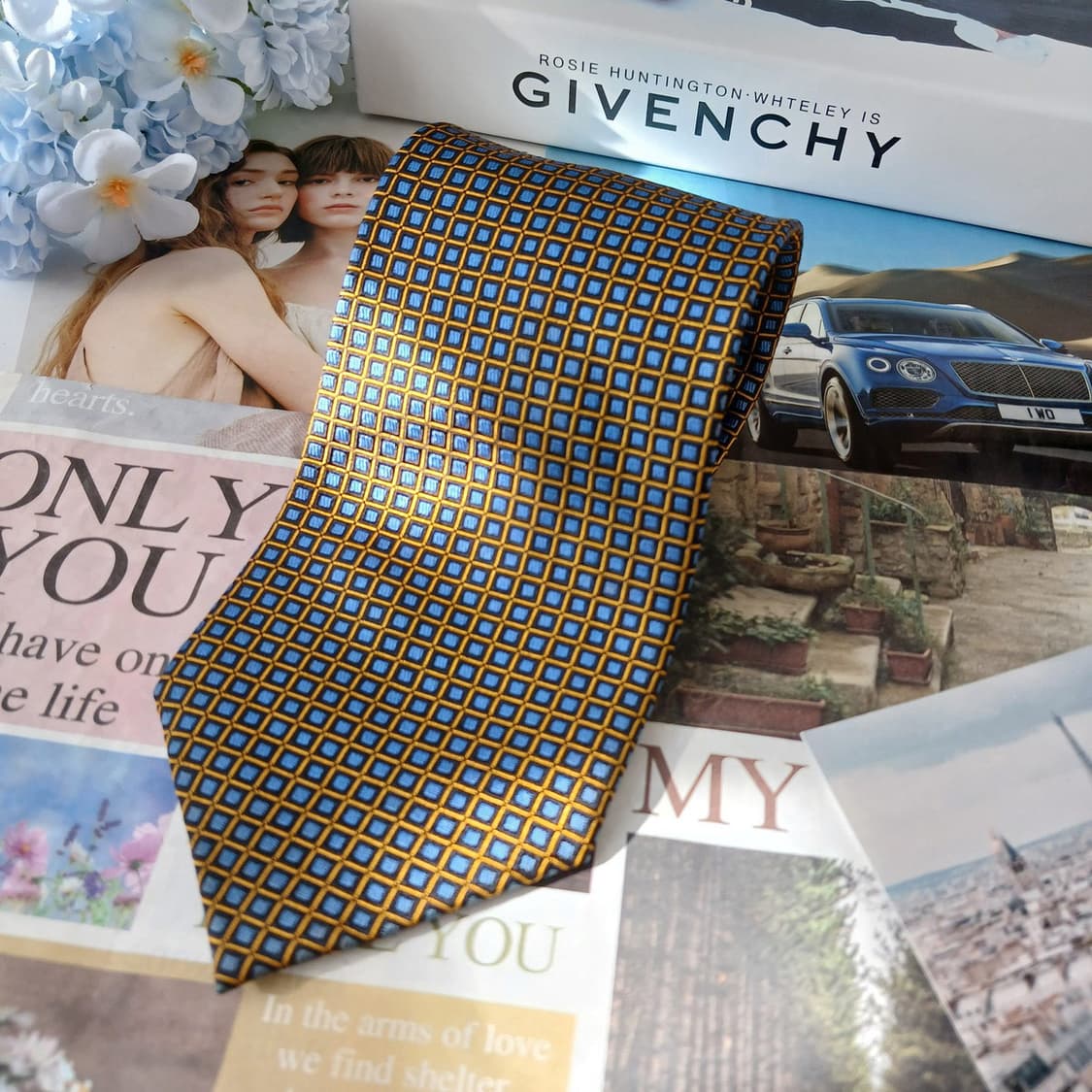 지방시 실크 네이비 기하 패턴 넥타이 9.9cm A+등급 A19612
 상품이미지3