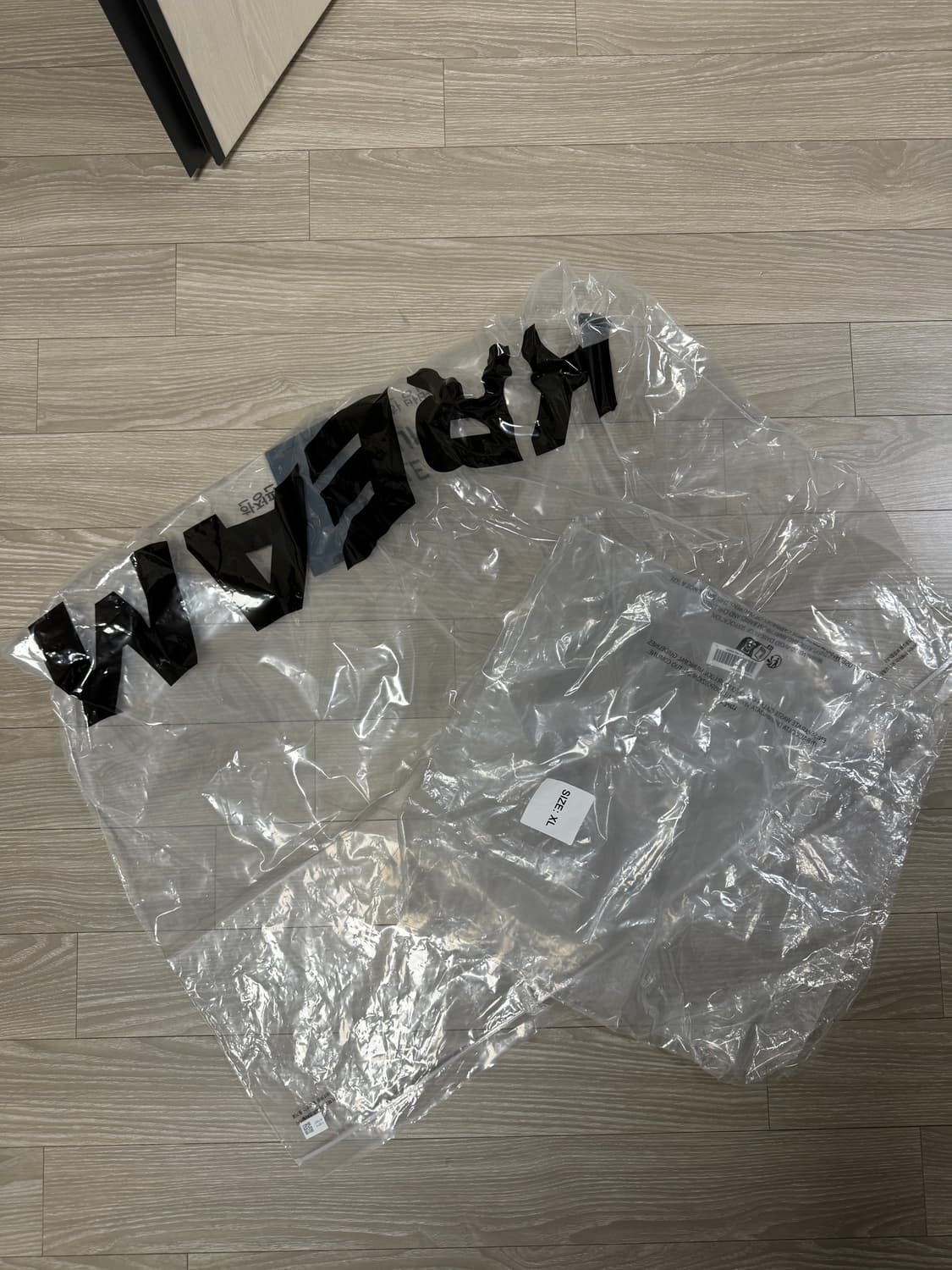 XL 슈프림 와일드캣 푸퍼 자켓 레드 상품이미지7