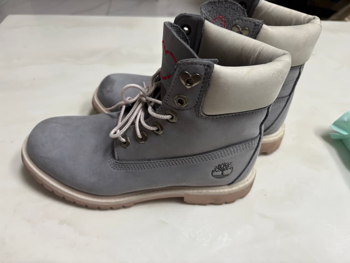 팀버랜드 6인치 워터프루프 그레이 하트 상품이미지1