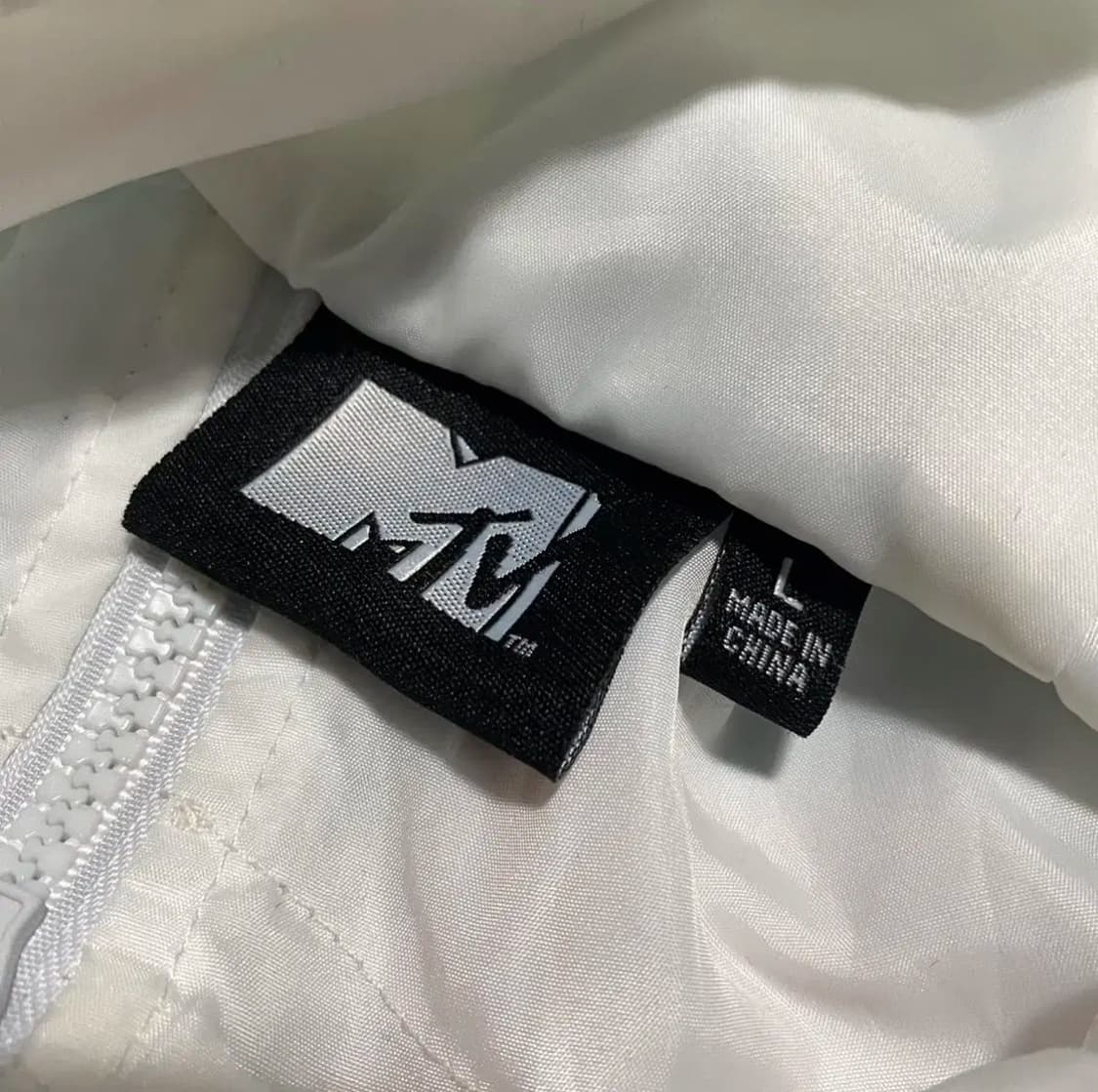 Music Television Wind Breaker Jacket 상품이미지7