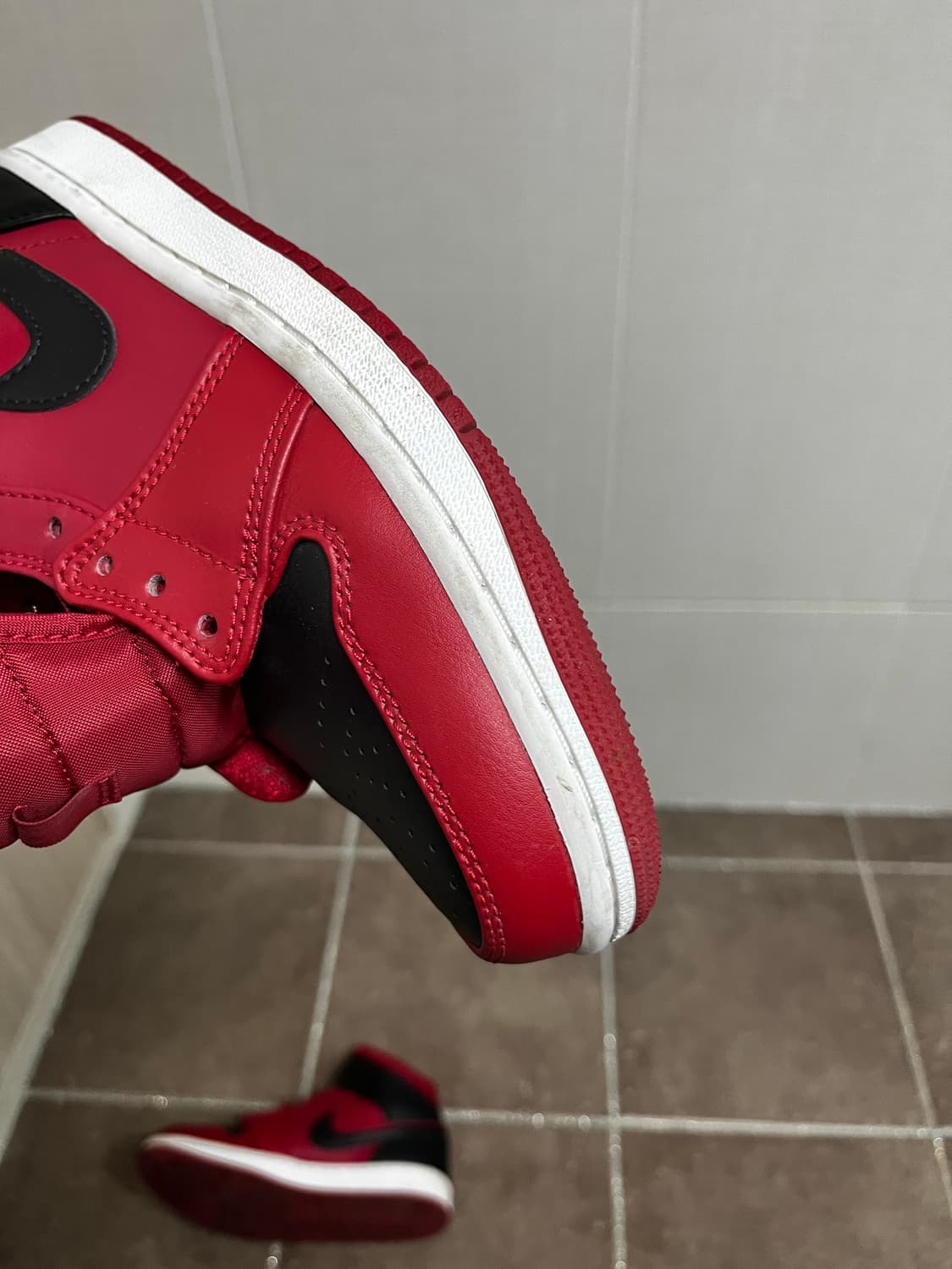 조던1미드리버스 브레드 상품이미지4