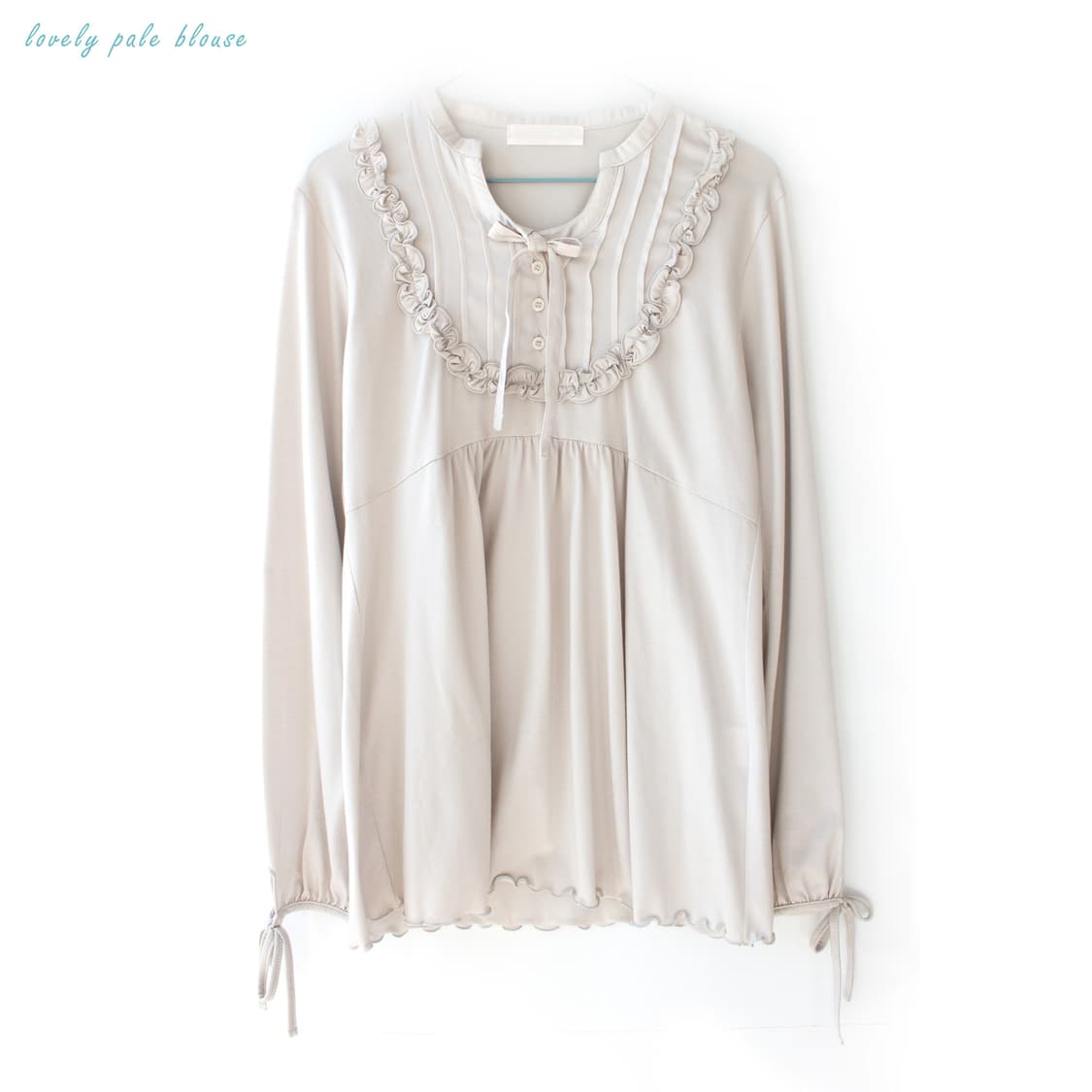 러블리 페일 블라우스 🐰 상품이미지1