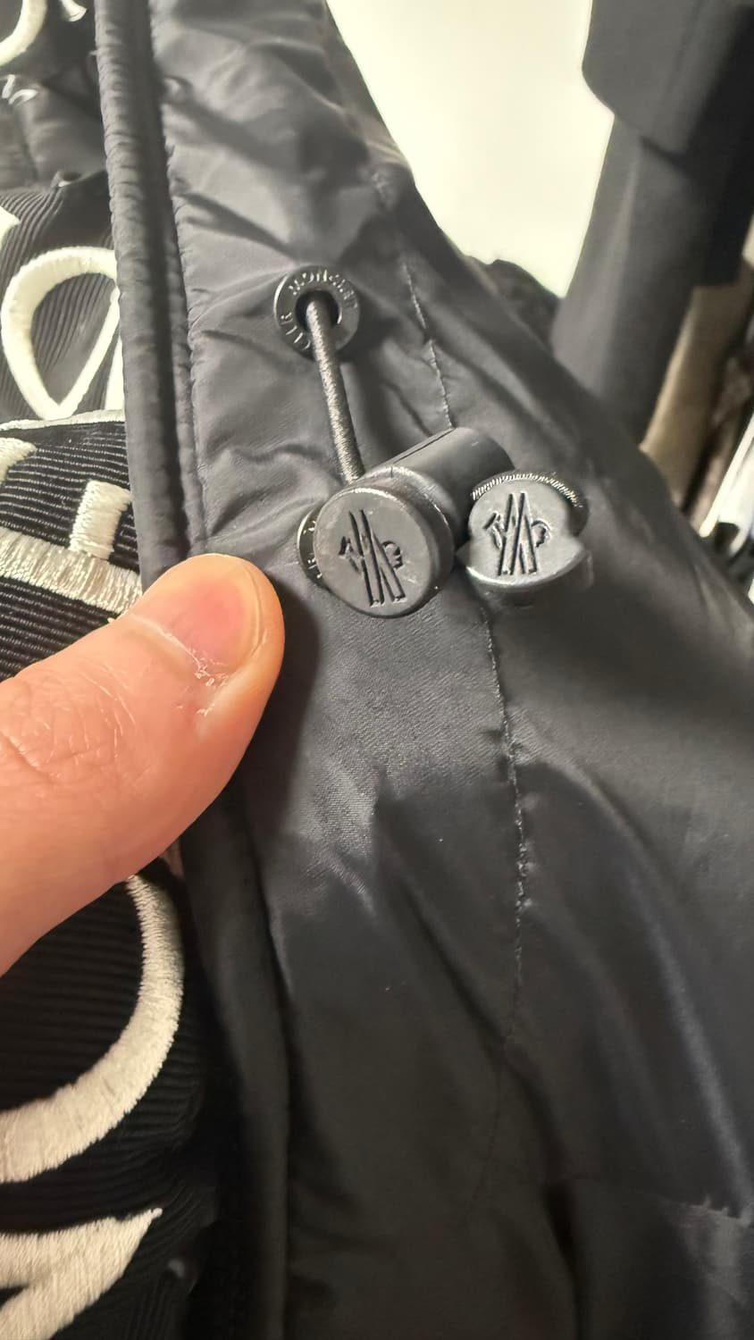 몽클레어패딩 몽클라 상품이미지4