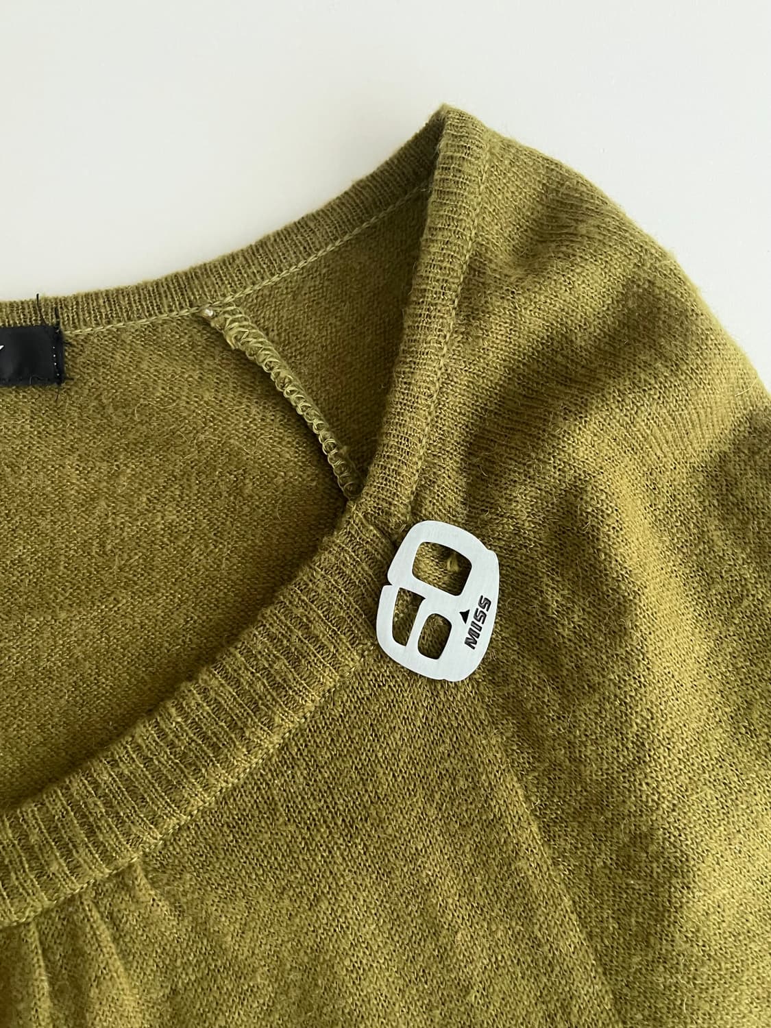 M) 미스식스티 슬림핏 니트 올리브 상품이미지5