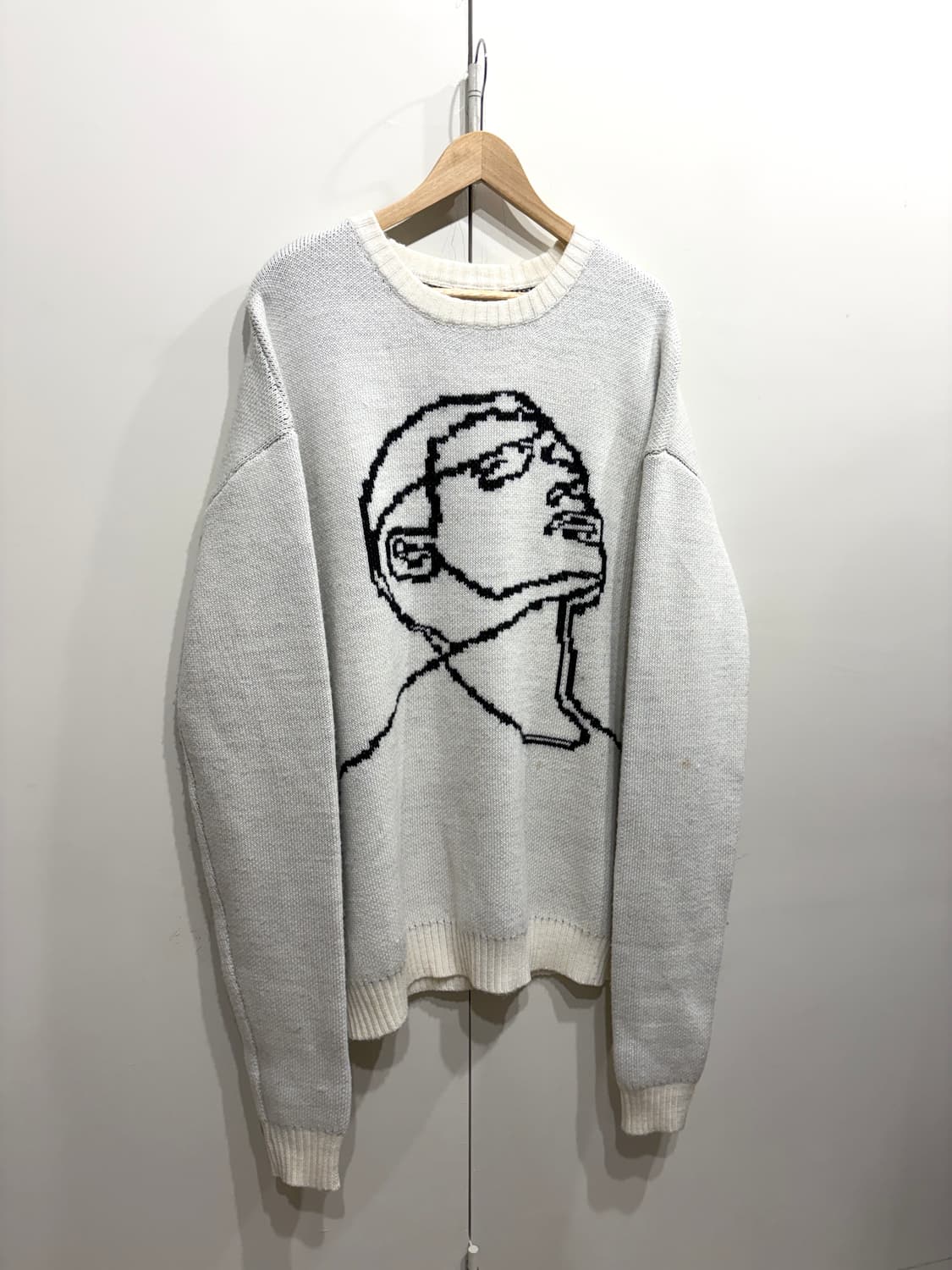 17AW 엘리엇 에밀 페이스 니트 스웨터 상품이미지3