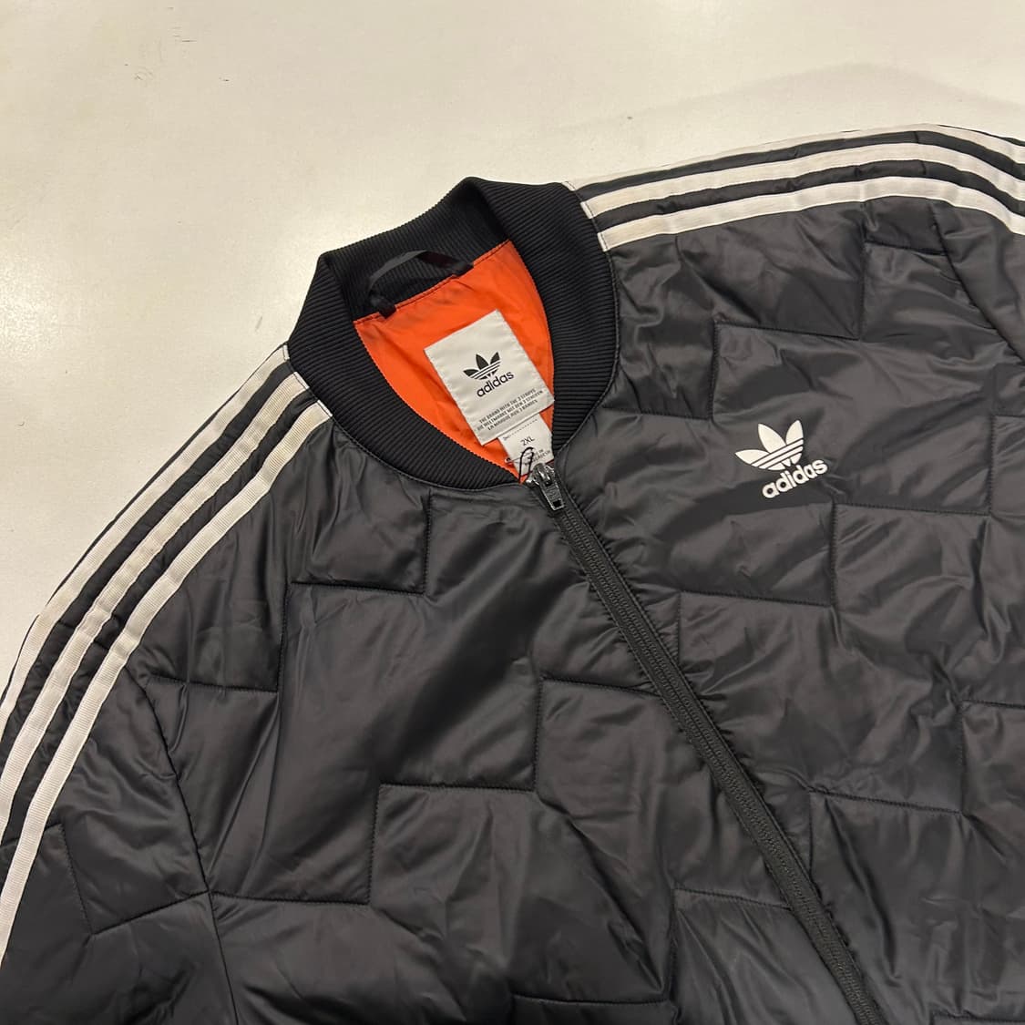 [2XL] 아디다스 퀄팅삼선 블랙 패딩 자켓 B66 상품이미지5