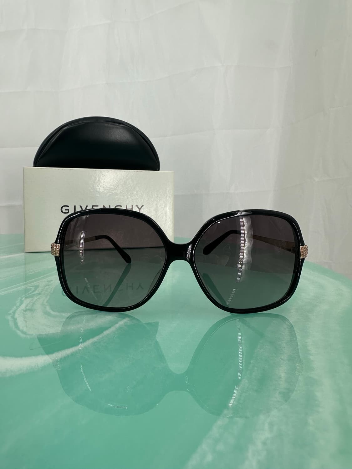 [새상품 무료배송] 지방시 Made in Italy 선글라스 상품이미지2