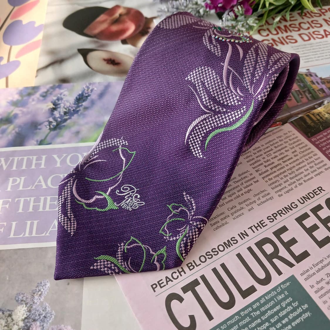 니나리치 실크 퍼플 플로럴 패턴 넥타이 9.8cm A+등급 A19247
 상품이미지4