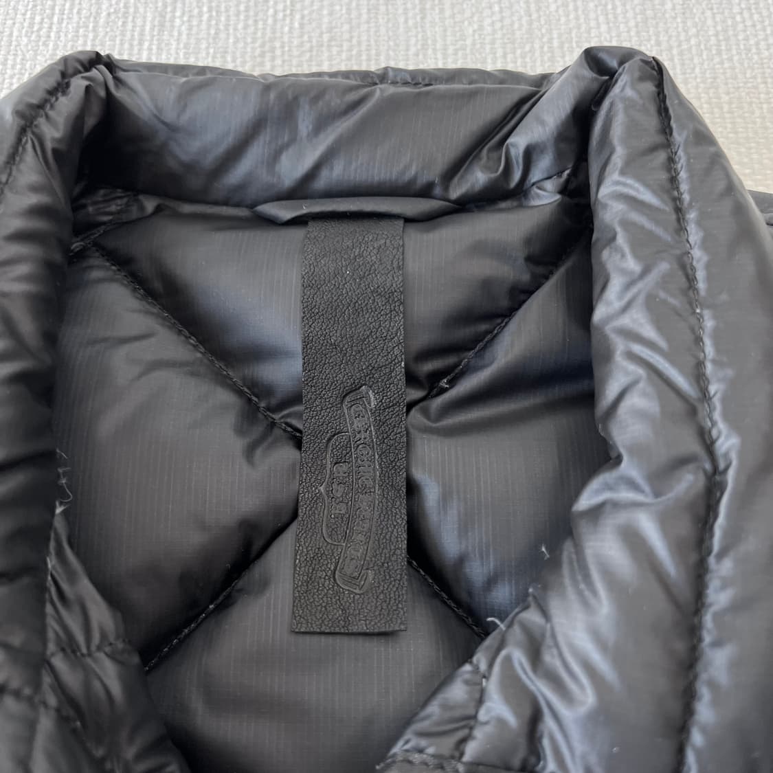 크롬하츠 다운 자켓 상품이미지4