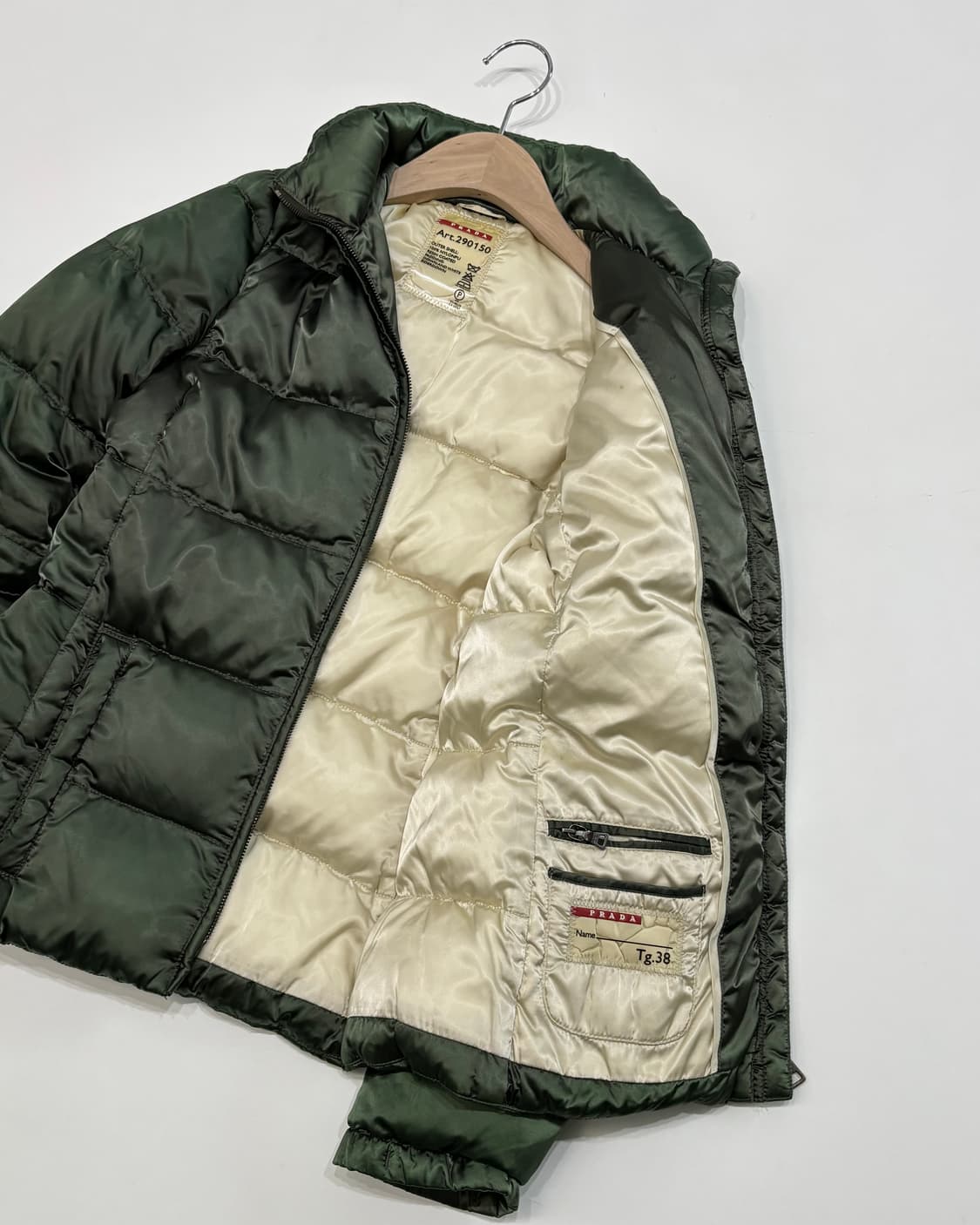 Prada 프라다 투웨이지퍼 그린 다운 패딩  상품이미지4