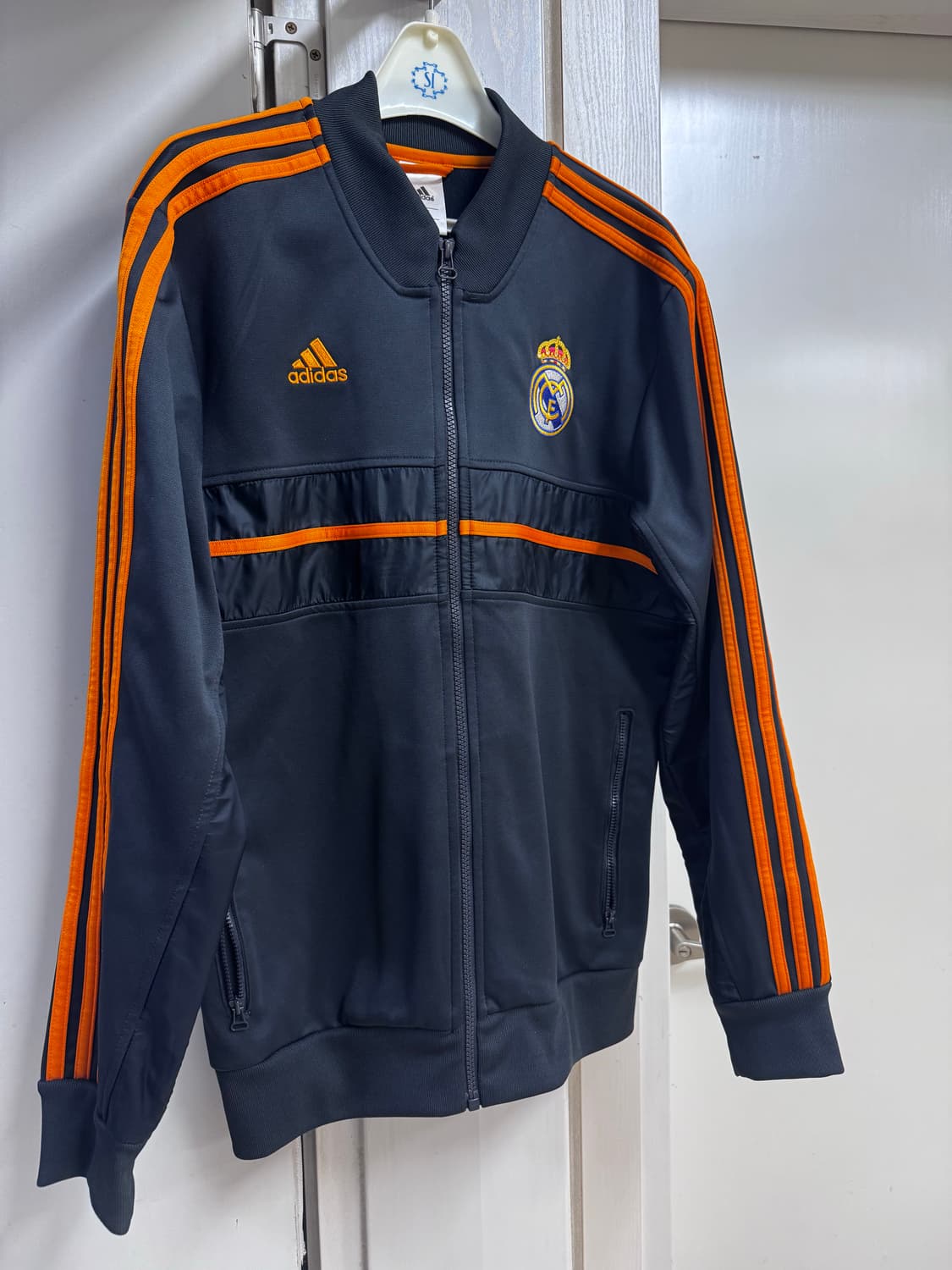 아디다스 레알마드리드 져지 트랙탑 상품이미지5