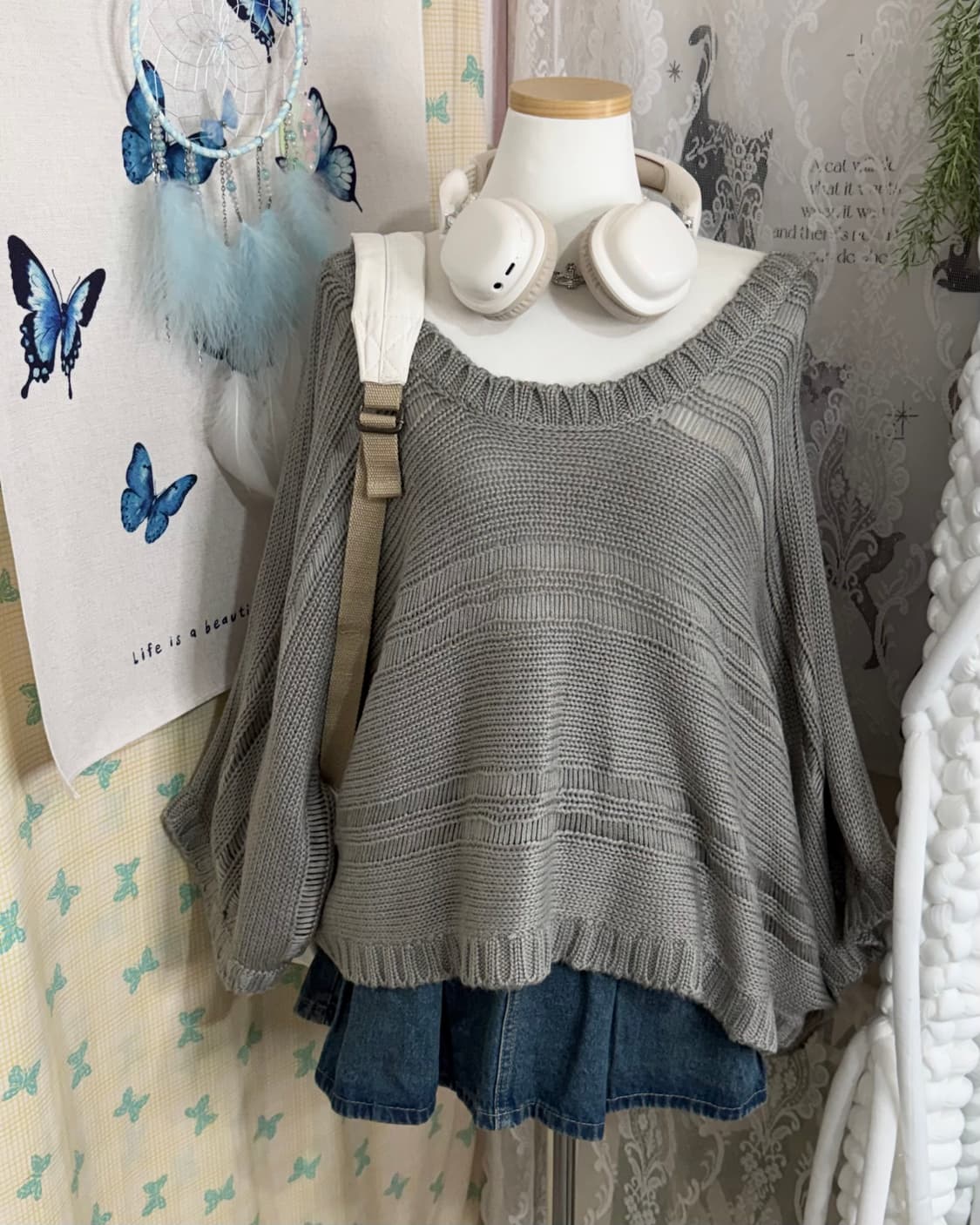 그레이 스트라이프 오버핏 니트 상품이미지4