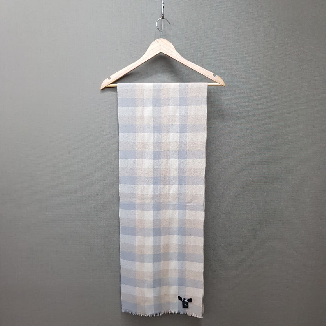 고비 캐시미어 체크 머플러 상품이미지1