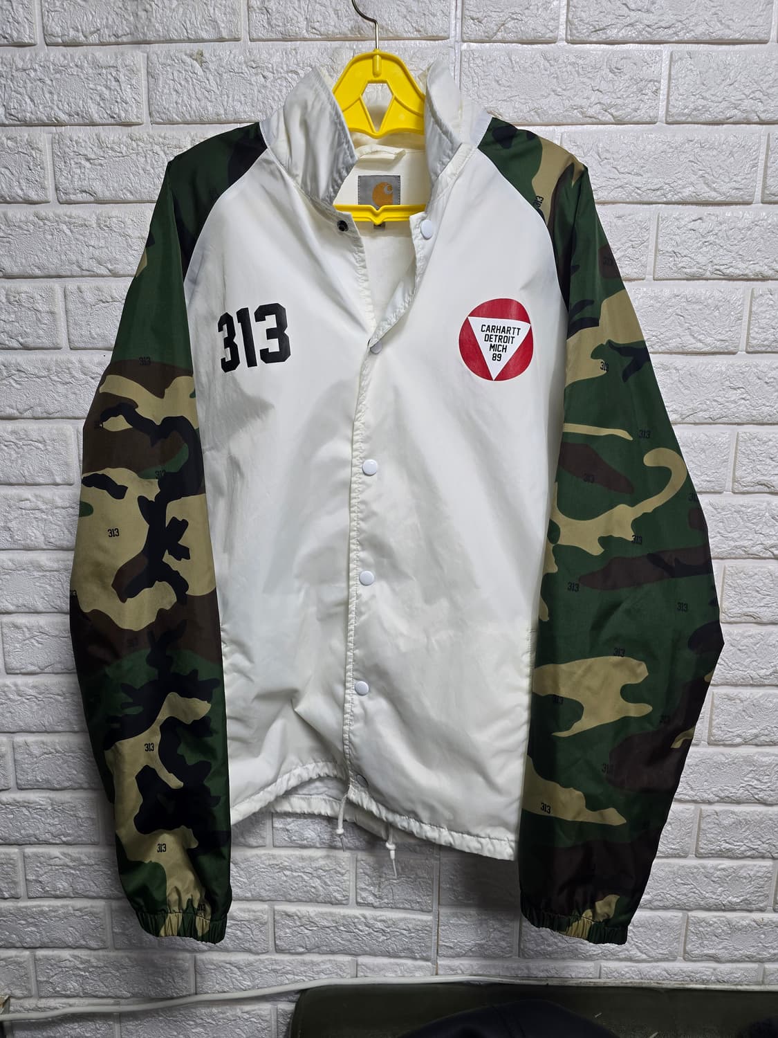 칼하트 WIP 요크 자켓 M 카모 (100) 상품이미지1
