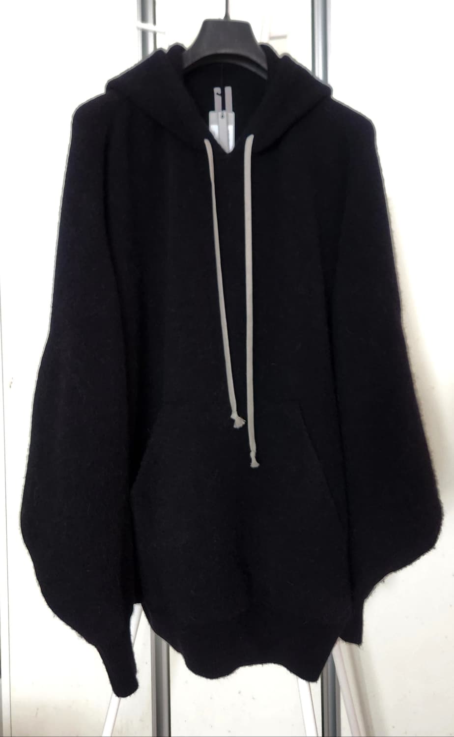 릭오웬스 FW25 런웨이 HUN 알파카 오버핏 후드 스웨터 상품이미지8