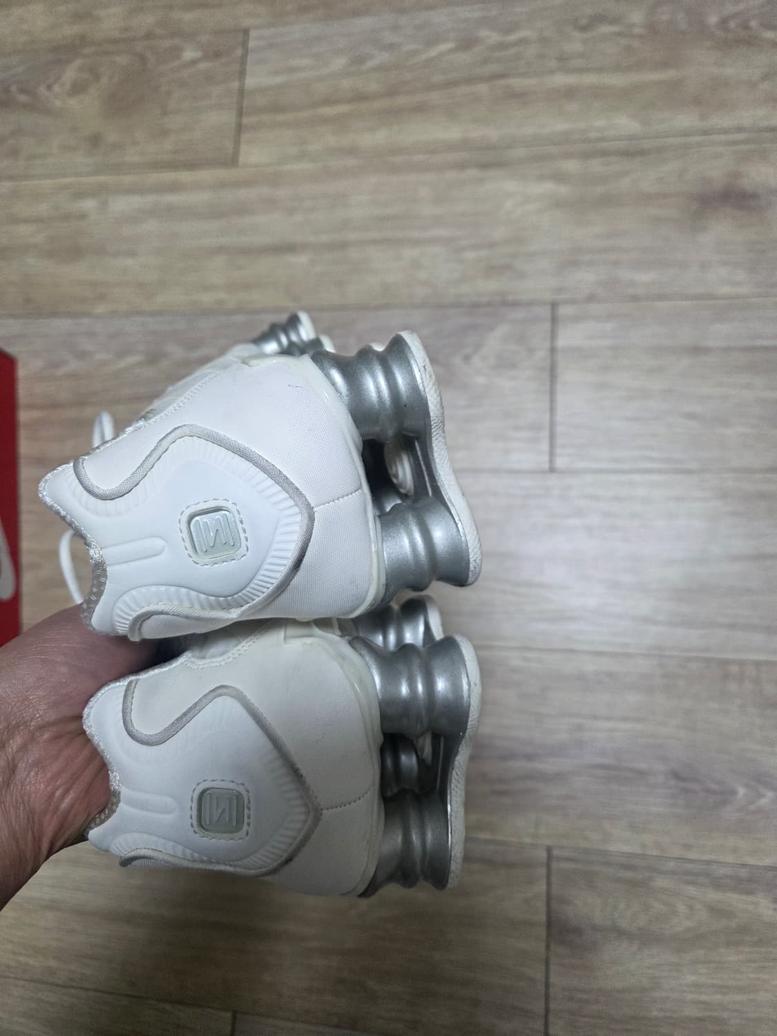 나이키 샥스TL 화이트 260 상품이미지5