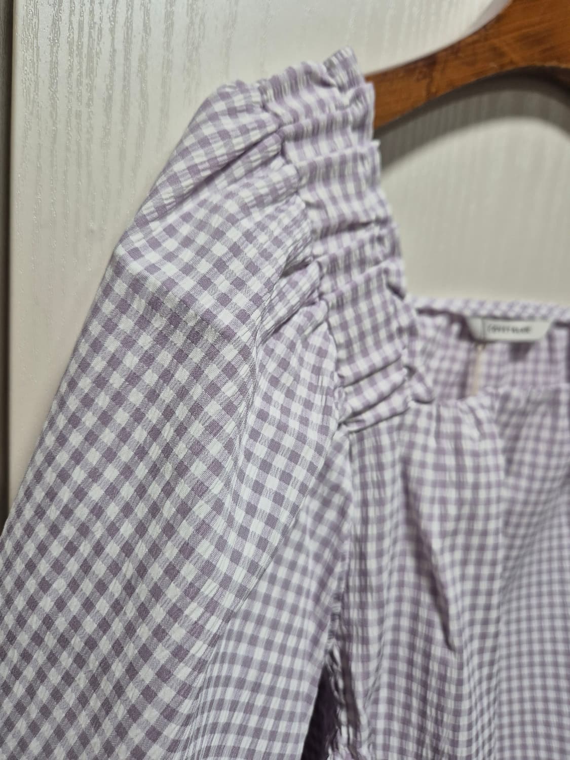 (세일)(새상품)코벳블랑 깅엄 체크 블라우스 퍼프 반팔 상품이미지4